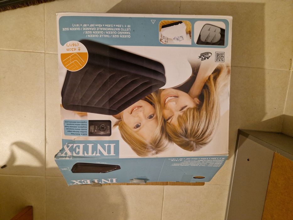 Colchão Insuflável Intex