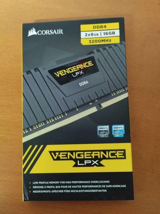 Corsair VENGEANCE LPX 16GB (2 x 8GB) DDR4 DRAM 3200MHz C16