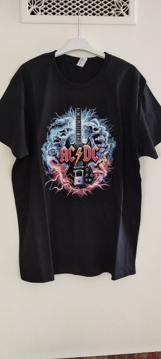 T-shirt da banda AC DC