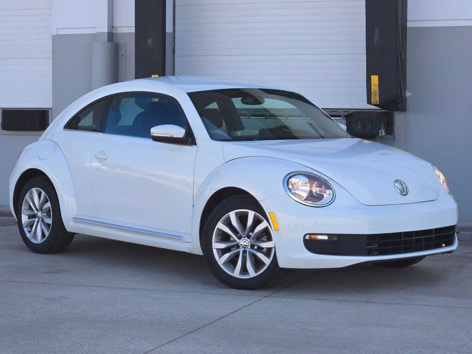 Volkswagen Beetle      2015