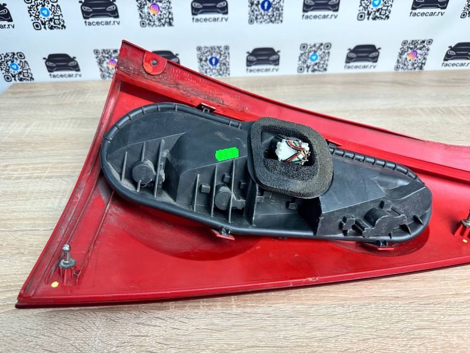 Задній ліхтар Peugeot 107 / Citroen C1 (2005–2014) Оригінал