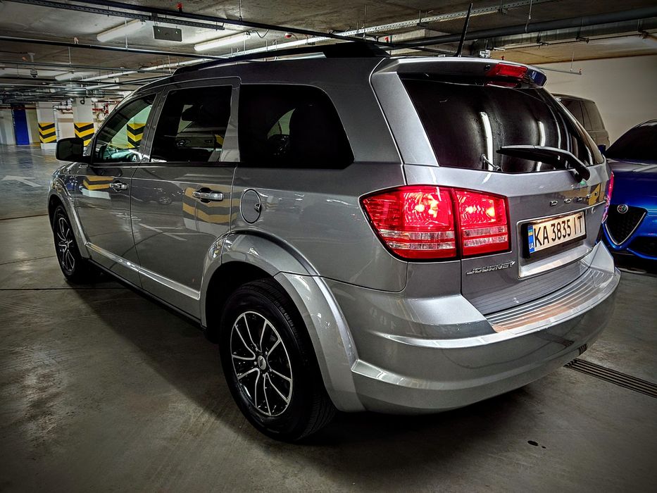 7000/тиж. Оренда авто Dodge Journey від KERMUI | Подобово / потижнево / довгостроково | Київ / Київська область / По Україні | Прокат не під таксі !!!