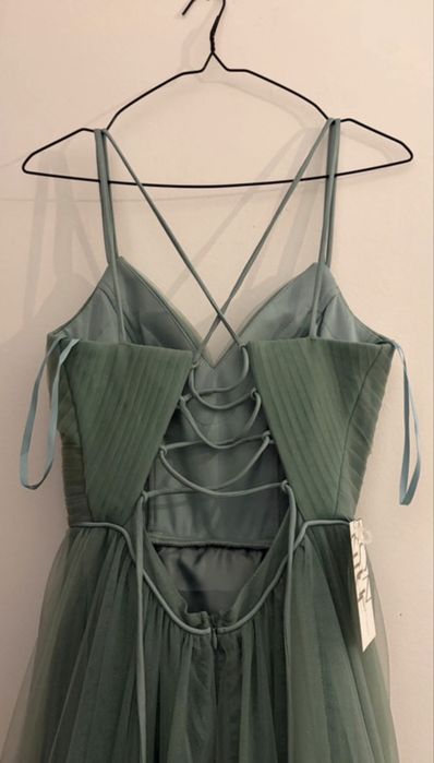 Vestido de Cerimónia Verde-Azulado com brilho