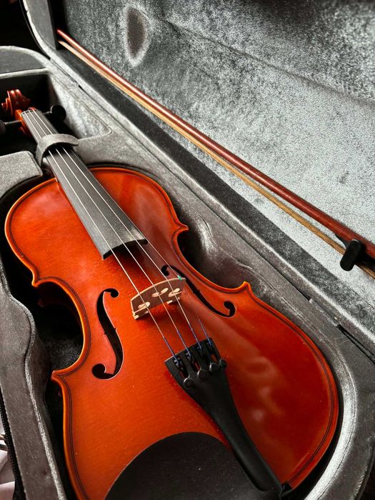 Skrzypce Yamaha 4/4 jak nowe