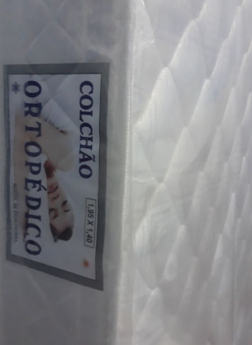 Colchão de Casal /// Novo & Embalado ///