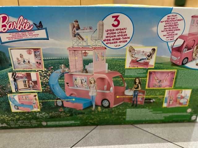 Kamper Barbie z basenem