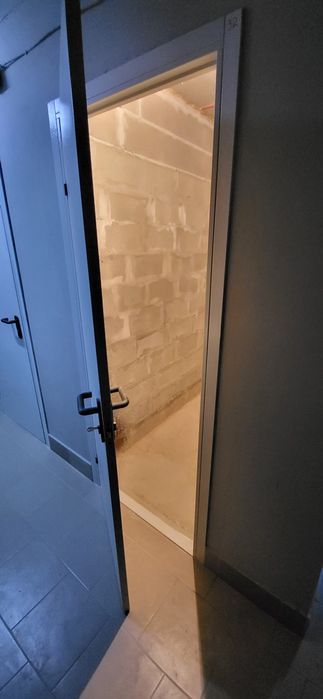 Здається  cкладське приміщення  (кладовка, склад)в Подільському районі