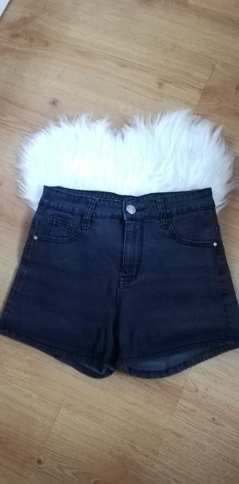 Spodenki jeansowe