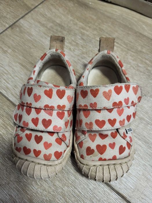 Buty 22 dziewczęce jesienno-wiosenne
