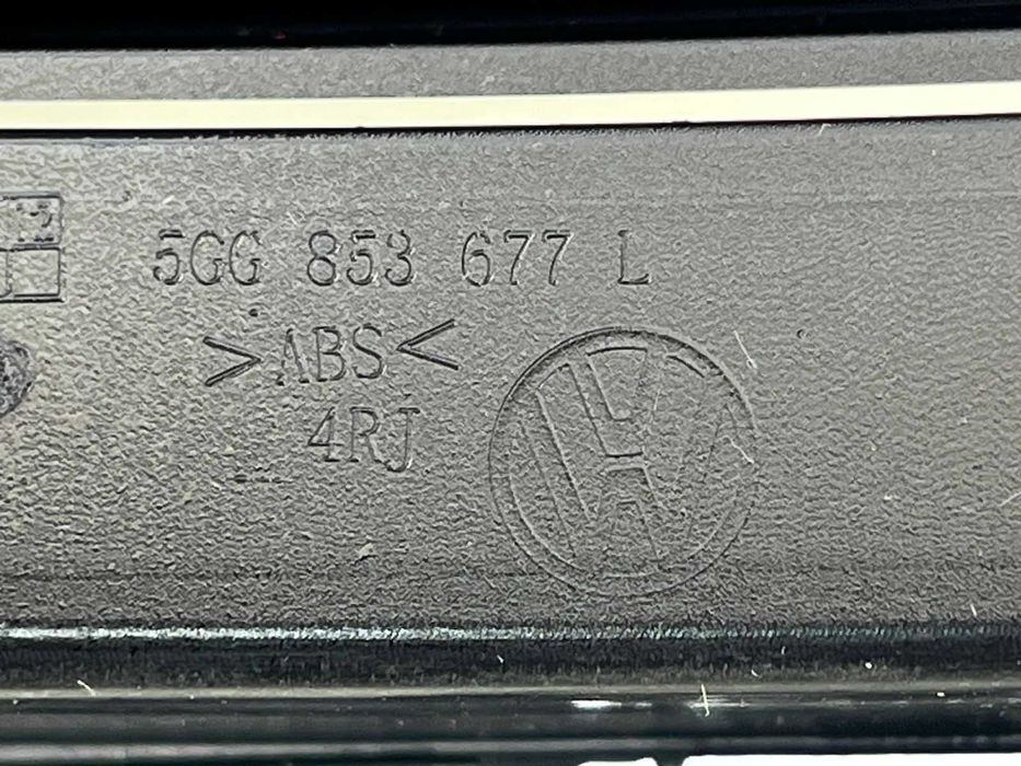 Vw e- golf vii 5ge решітка бампера передній 5ge853677a 5ge853101 хром
