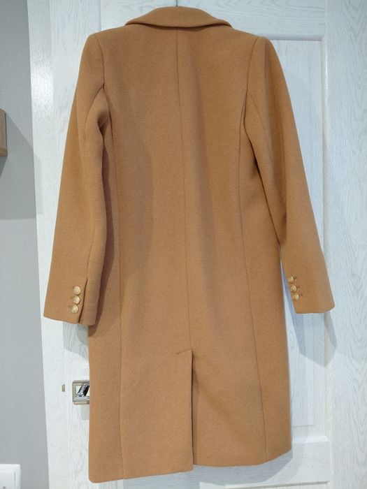 Пальто Reserved, кольору Camel