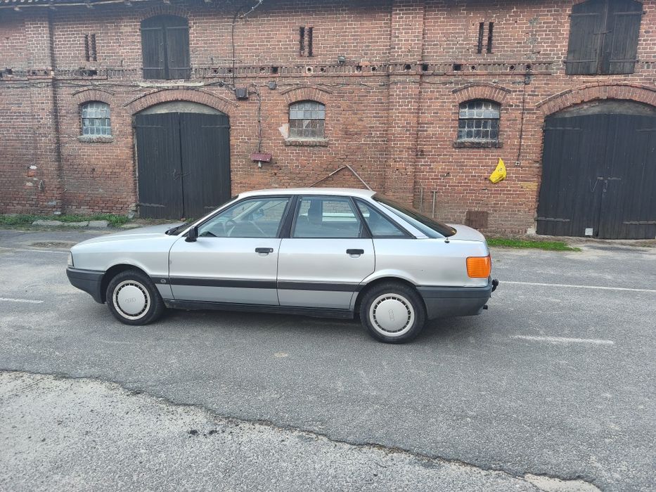 Sprzedam Audi B3 80 LPG zadbana z niskim przebiegiem