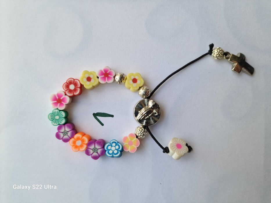 Pulseiras de criança.