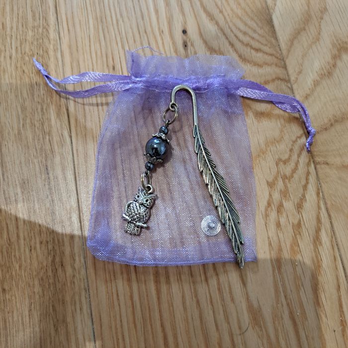 Zakładka do książki, brelok, zapinka, sowa