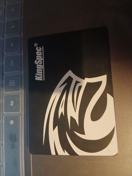 Ssd  SATA III 1 tb НОВЫЙ!!!