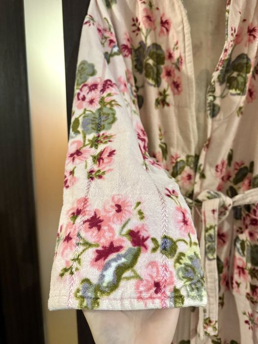 Халат жіночий в ідеальному стані