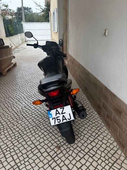 Vendo cbf125f de 2023