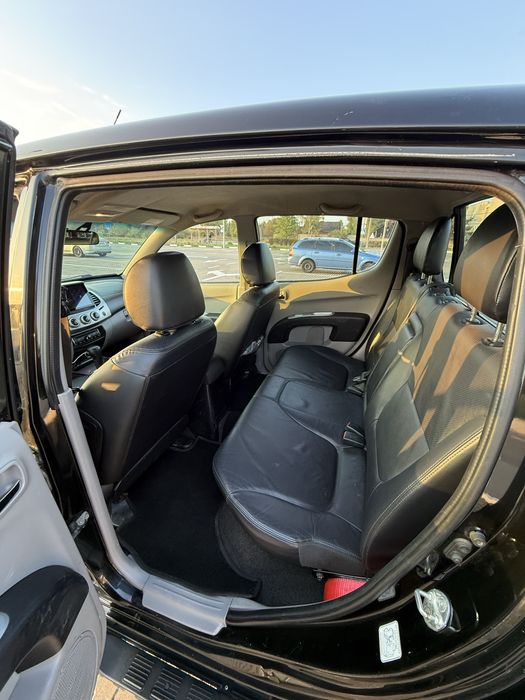 Продам пікап, mitsubishi l200 2.5 дизель