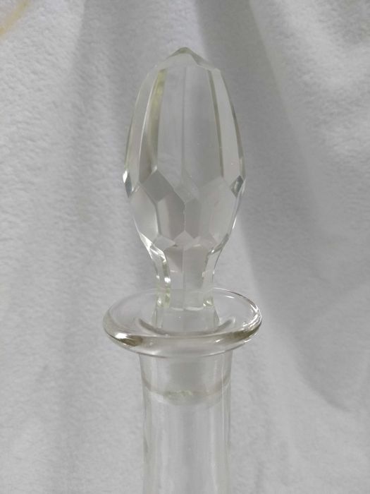 Conjunto jarro e garrafa lapidado