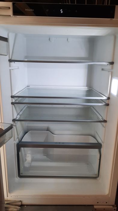 Lodówka chłodziarka Miele Liebherr