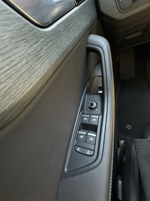 AUDI A4 2020года