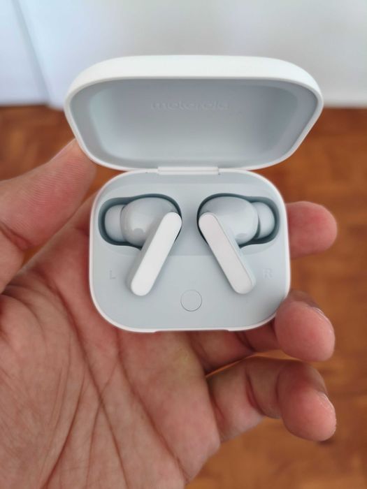 Motorola Buds Novo