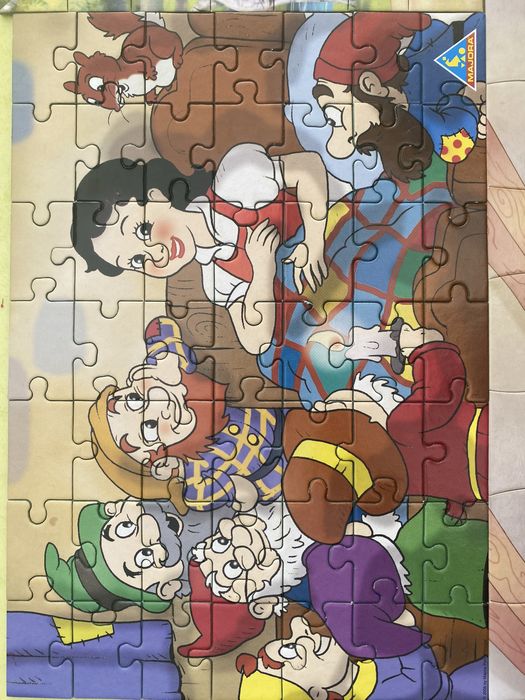 5 Snow White Puzzles423053182443857923