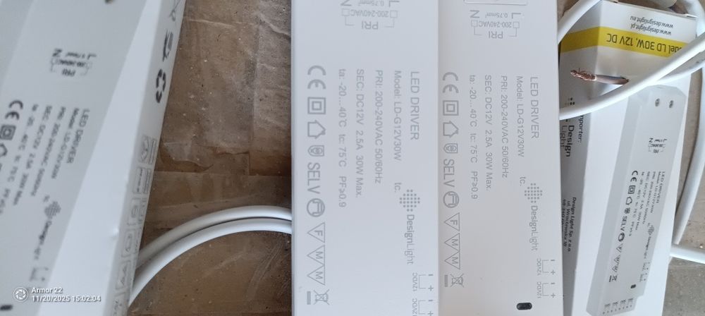 Transformadores 220-12v com 6 saídas para fita de led 8 unidades