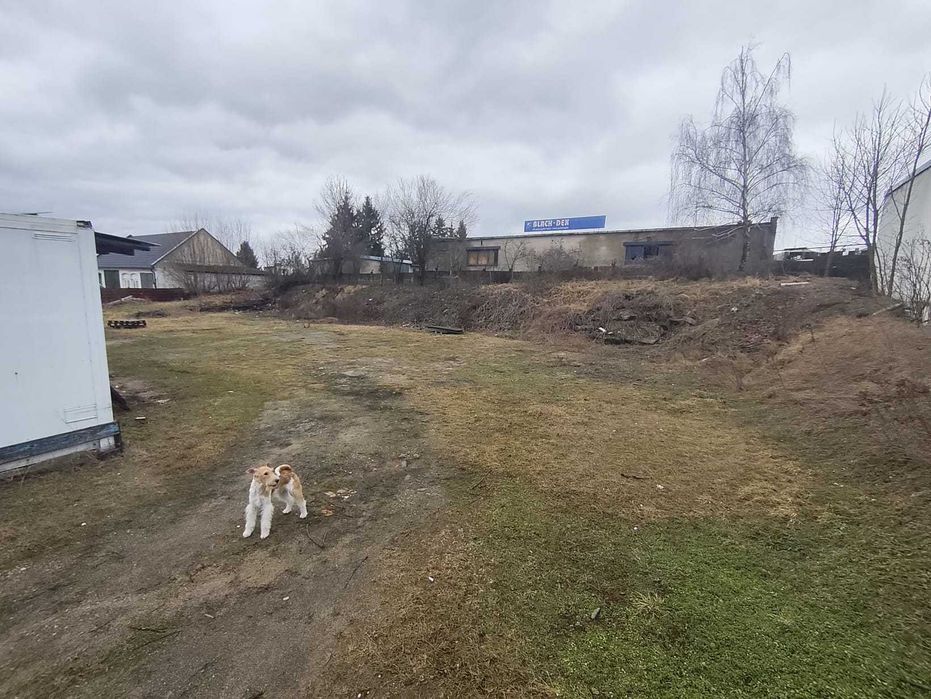 Plac parking do wynajęcia 0,20ha ogrodzony media Sława