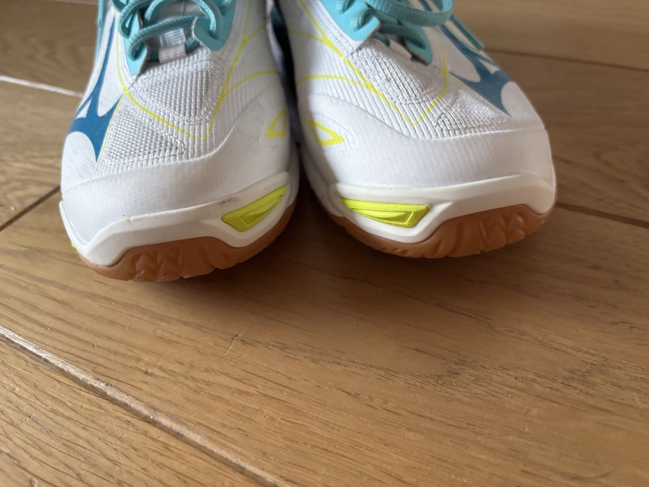 Nowe Buty halowe do piłki ręcznej Mizuno Wave Mirage 2 damskie 27cm 42