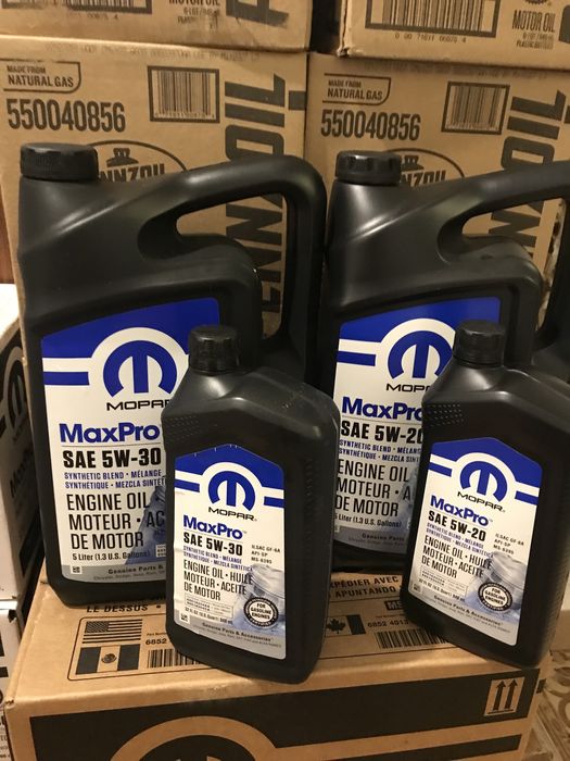 Мастило   MOPAR 0W20,  5W20 , 5W30. 5 літрів . Оригінал !.