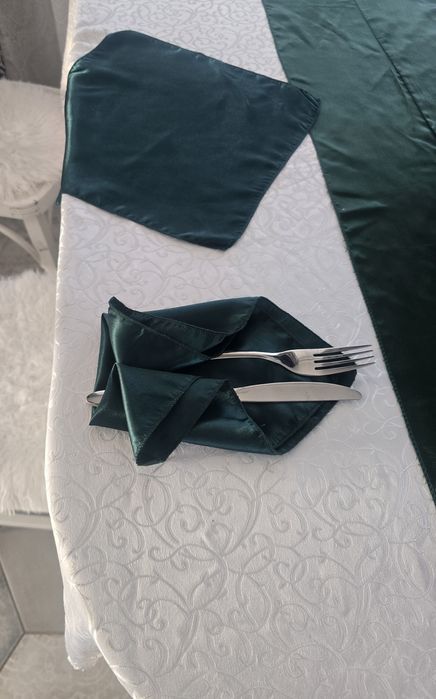 Продам аксесуари для банкету