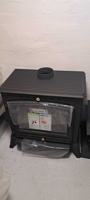 Kominek Piec żeliwny Invicta Alma 12 KW Siena