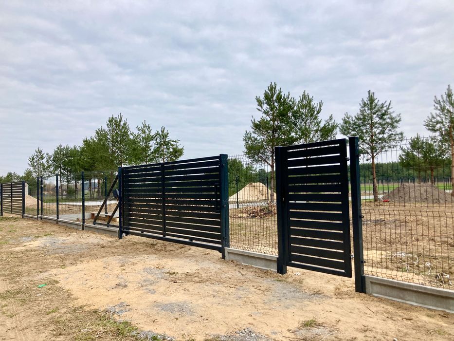 Ogrodzenie panelowe 3D siatka panelowa fi4 fi5 płot słupki podmurówka