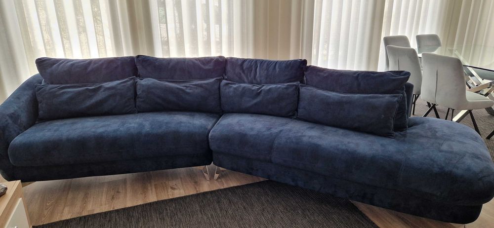 Sofá 5 lugares com chaise long