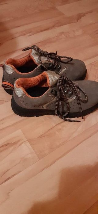 Buty robocze, safety shoes