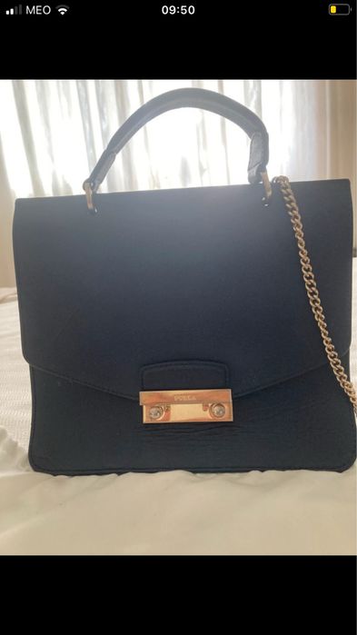 Bolsa Furla, azul escuro, usada.