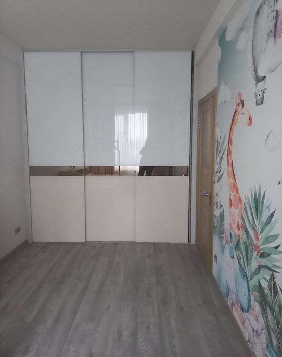 Продам 3-кім. квартиру вул. Станислава Партали (Балакірева), 17