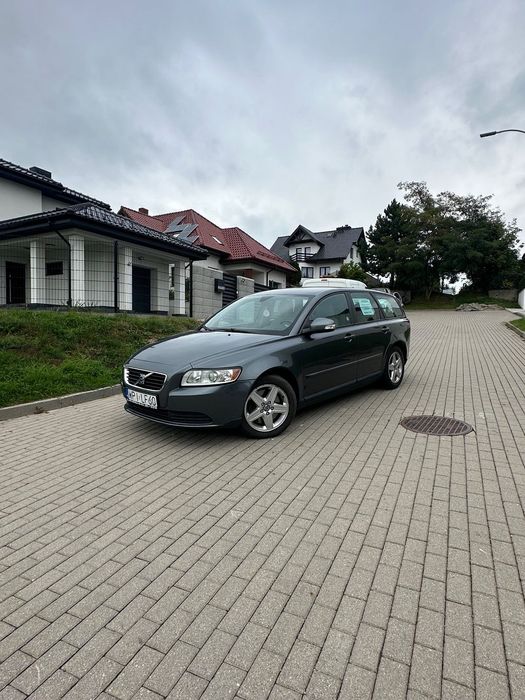 Volvo V50