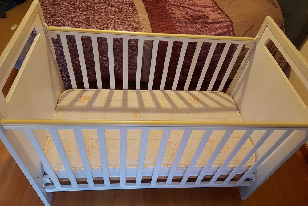Berço de Bébé Prénino + Colchão Zippy