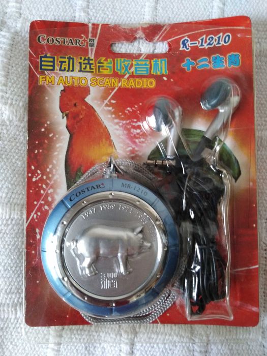 Mini Rádio Costar + Headphones Coby