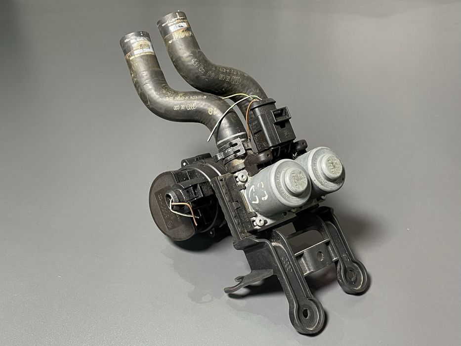 Кран Пічки Audi A6 C6 Клапани Ауді А6 С6 Розборка Шрот