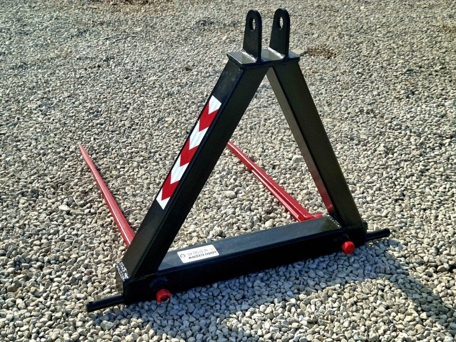 Widły do transportu bel,  trójkąt do balotów tylni TUZ Kły kute