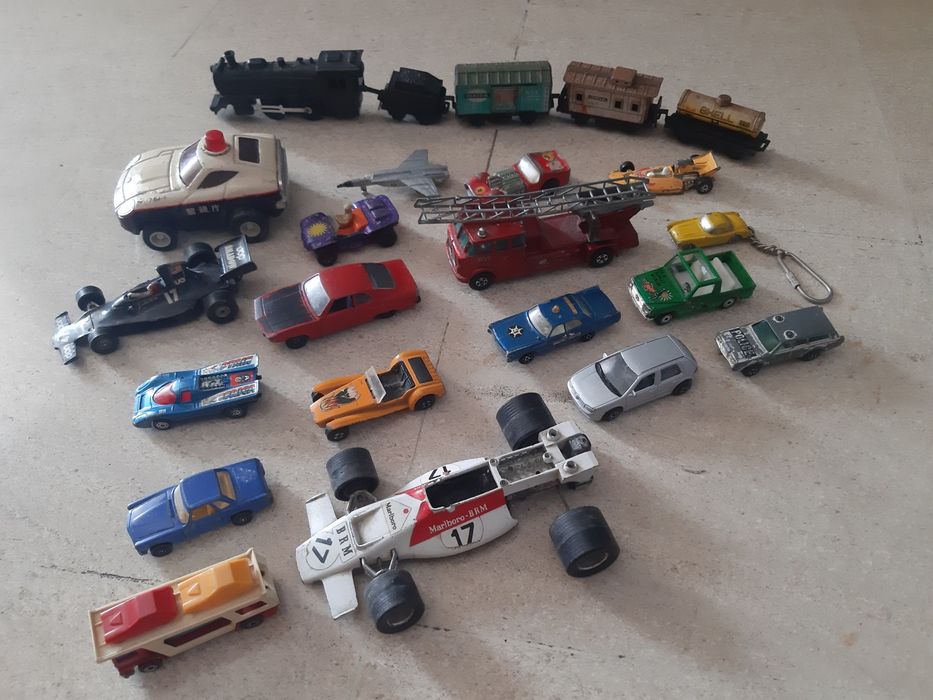 Carrinhos anos 70