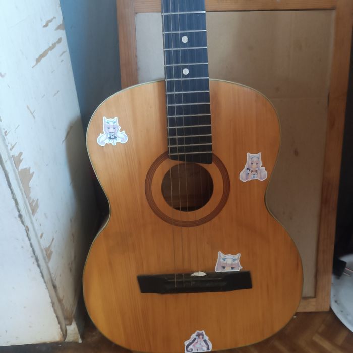 Продам гітару б/у Львів