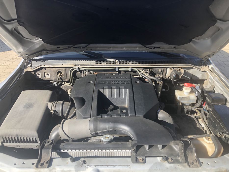 Mitsubishi Pajero Wagon