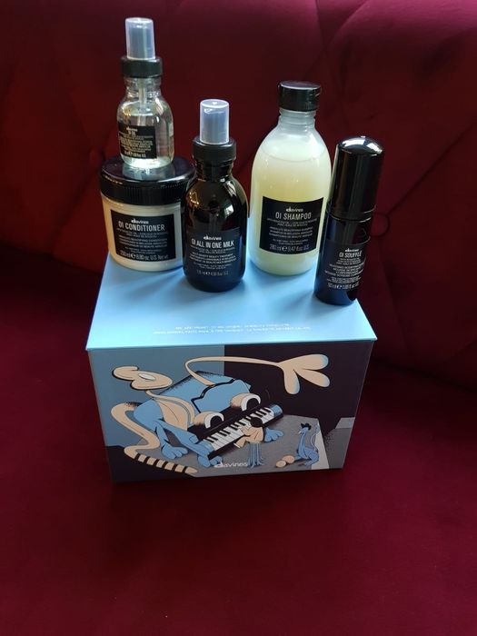 Davines Box  Oi Oi.