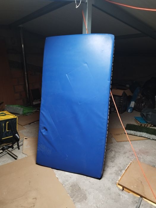 Colchonete/colchão de ginástica/queda azul.