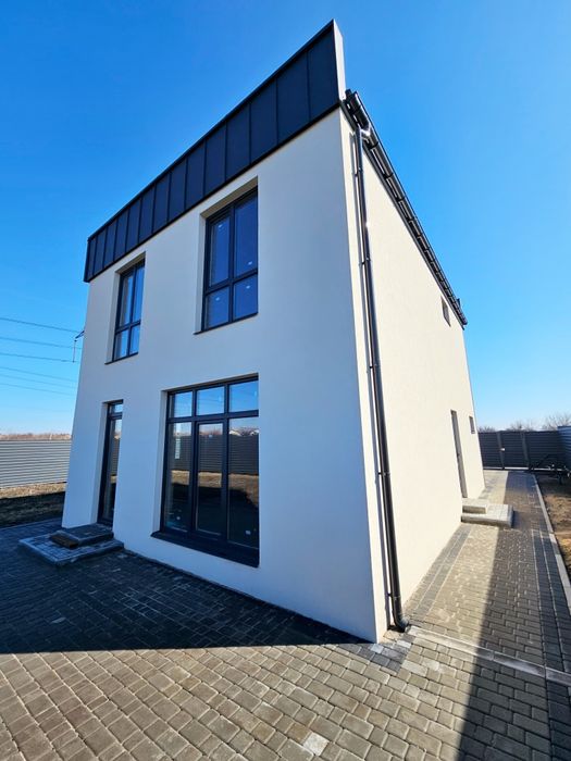 Прожаж будинку р-н Молокозаводу на ділянці 5 соток