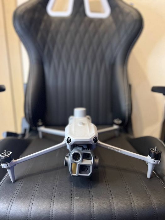 Matrice 4 E денний